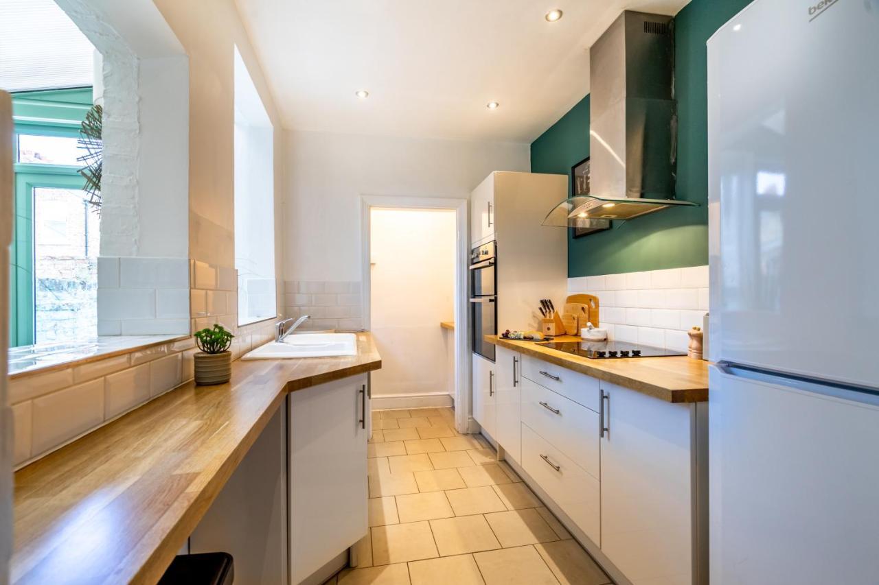 Farndale Den York Exterior foto